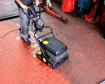 Imagen de FREGADORA Y ASPIRADORA DE PISOS BR 40/10C KARCHER