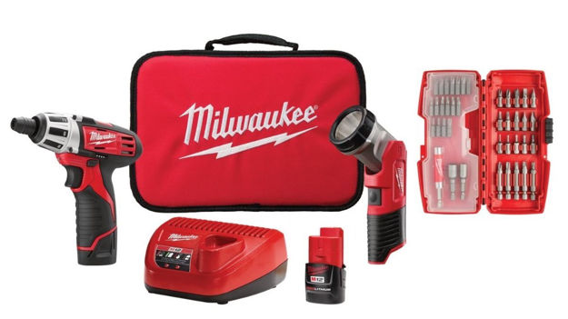 Imagen de Combo Atornillador Batería 12v + Linterna Milwaukee 2482-259